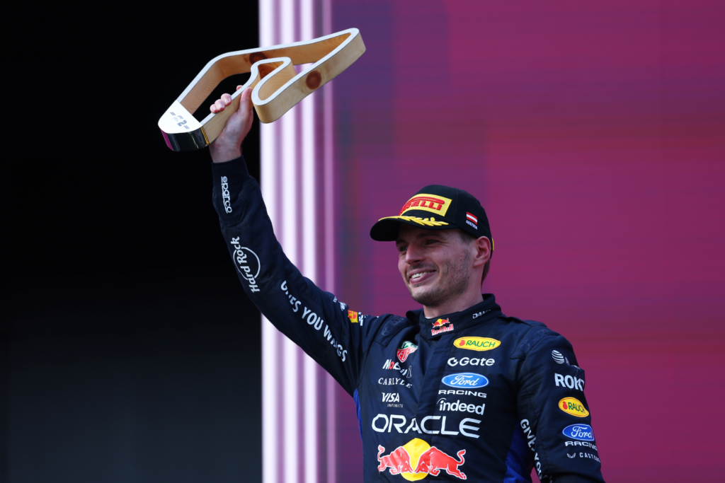 F1: “VERSTAPPEN É O QUE MAIS SE APROXIMA DE SENNA”, DIZ FITTIPALDI